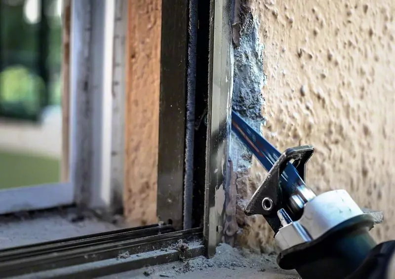 Devant 17 Devant -Toit Outils Pro 2793329 003 closeup 2310296