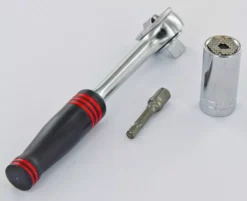 Clé à Cliquet TIVOLY + Douille Universelle + 1 Porte Douille - 11501420002