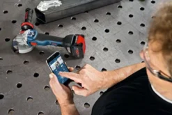 Meuleuse Angulaire BOSCH GWS 18V-10SC Professional Solo Click & Go - Sans Batterie Ni Chargeur - 06019G340B -Toit Outils Pro MNA50063 5