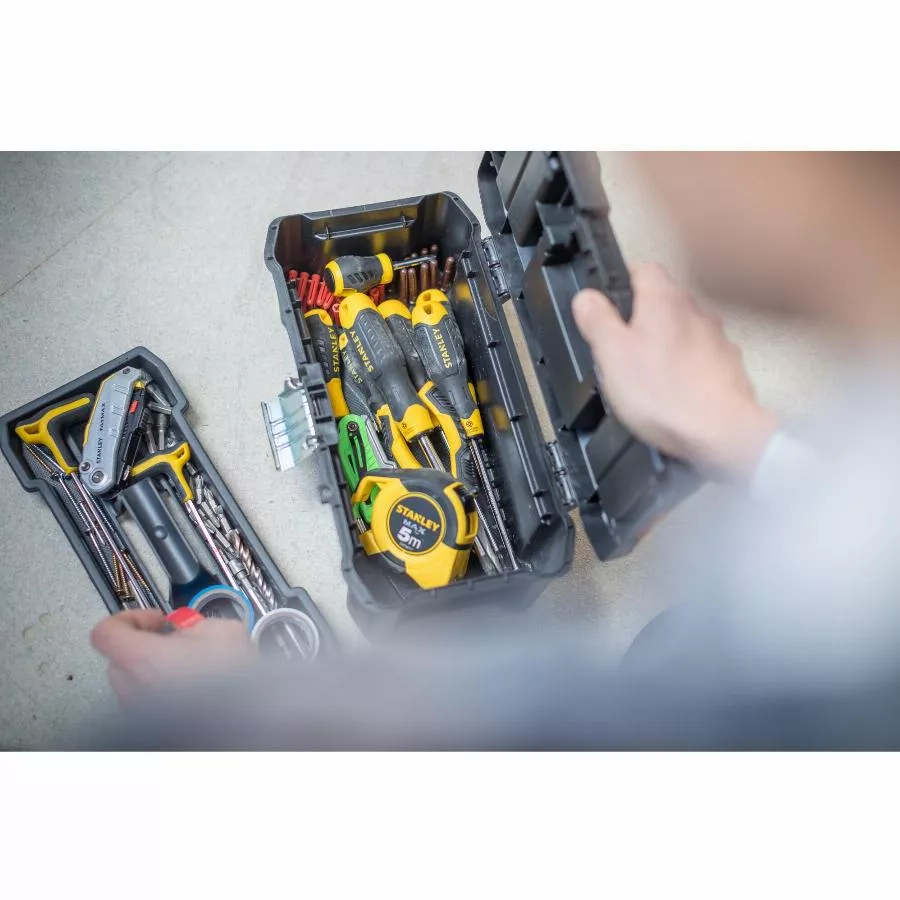 Stanley Boite A Outils Classic Line 30cm Att.métal - STST1-75515 1 Stanley Boite A Outils Classic Line 30cm Att.métal - STST1-75515