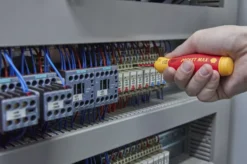 Tournevis Porte-embout WIHA PocketMax Isolé 1000V + 4 Embouts Isolés Slim - 45296 -Toit Outils Pro anw sb283109040 pocketmax electric verteilerkasten 03