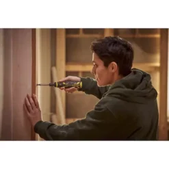 Tournevis Assisté STANLEY 4V Fatmax - FMHT66719-0 -Toit Outils Pro fmht66719 0 a5 1