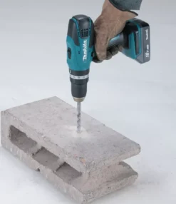 Perceuse Visseuse à Percussion MAKITA 18V Li-Ion 1.3Ah En Mallette ALU + KIT D'accessoires - HP457DWEX4 -Toit Outils Pro hp457