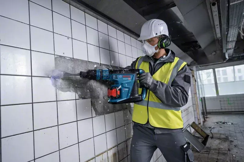 Perforateur BOSCH Professional GBH 18V-40 C Bi+Turbo 9 J - Sans Batterie, Ni Chargeur - 0611917100 2 Perforateur BOSCH Professional GBH 18V-40 C Bi+Turbo 9 J - Sans Batterie, Ni Chargeur - 0611917100 – Image 2